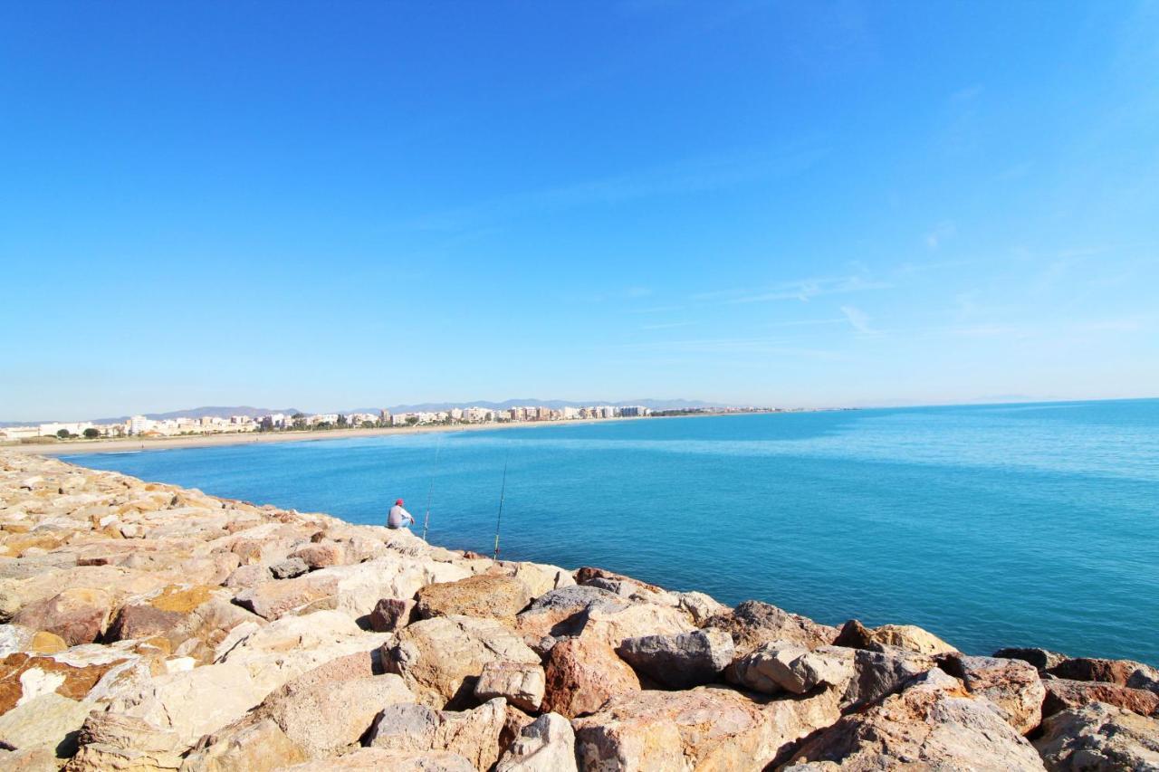 Global Properties, Estudio Para Parejas En La Playa Del Sagunto מראה חיצוני תמונה