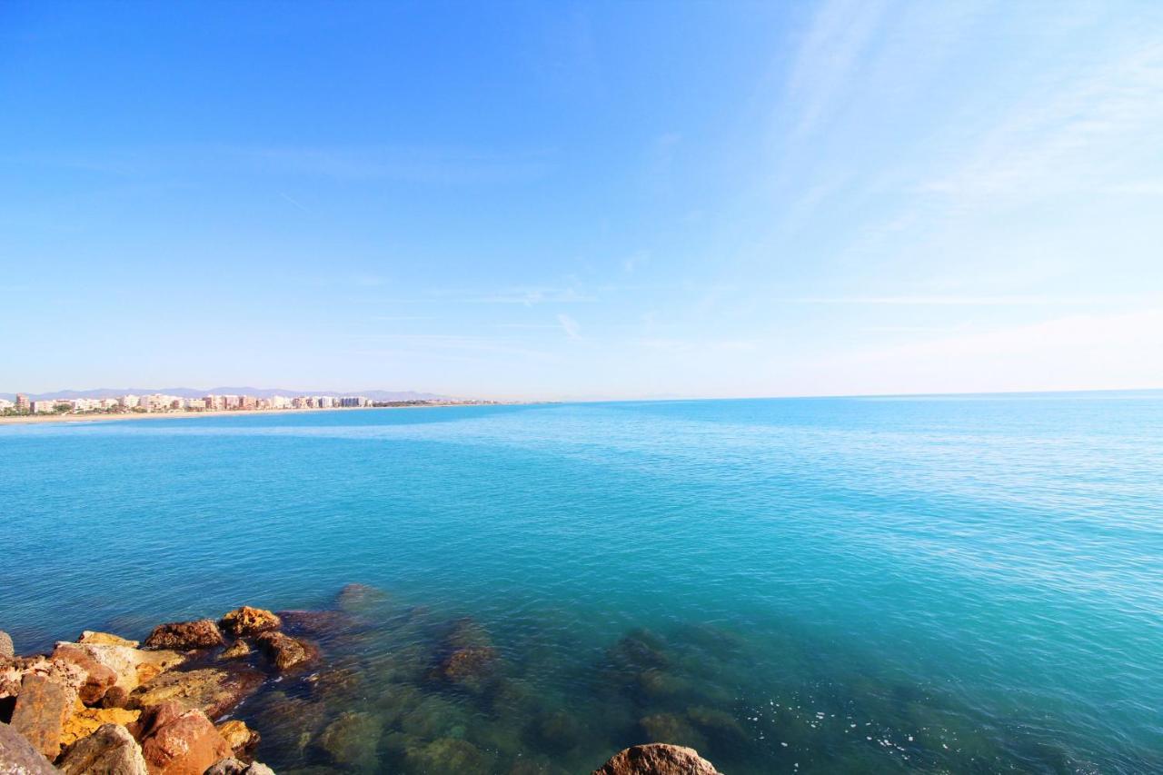 Global Properties, Estudio Para Parejas En La Playa Del Sagunto מראה חיצוני תמונה