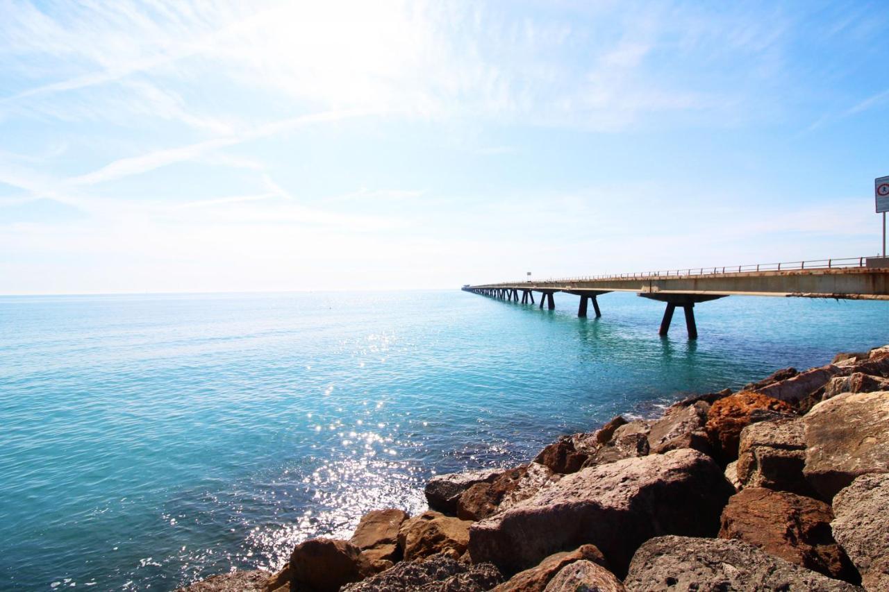 Global Properties, Estudio Para Parejas En La Playa Del Sagunto מראה חיצוני תמונה